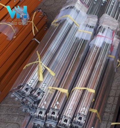 Khuỷu tay nhôm mái che di động 2.2M