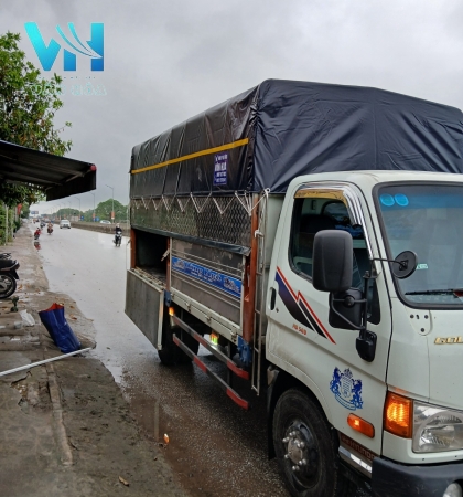 Thêm một ca bạt xe tải sáng nay
